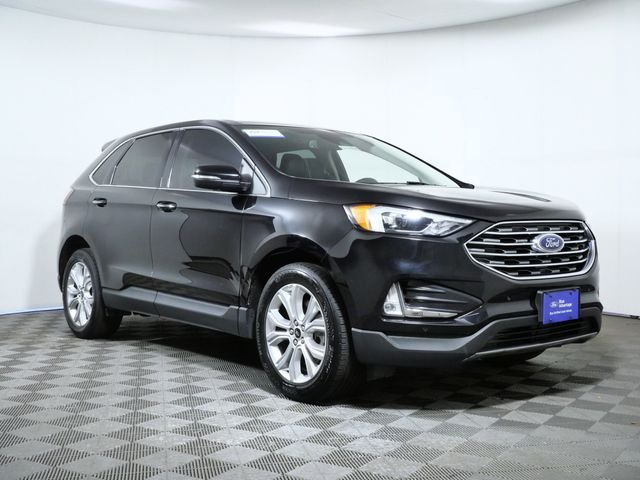 2023 Ford Edge Titanium AWD's photo
