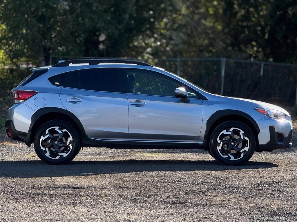 Certified Used 2022 Silver Subaru Limited image 9
