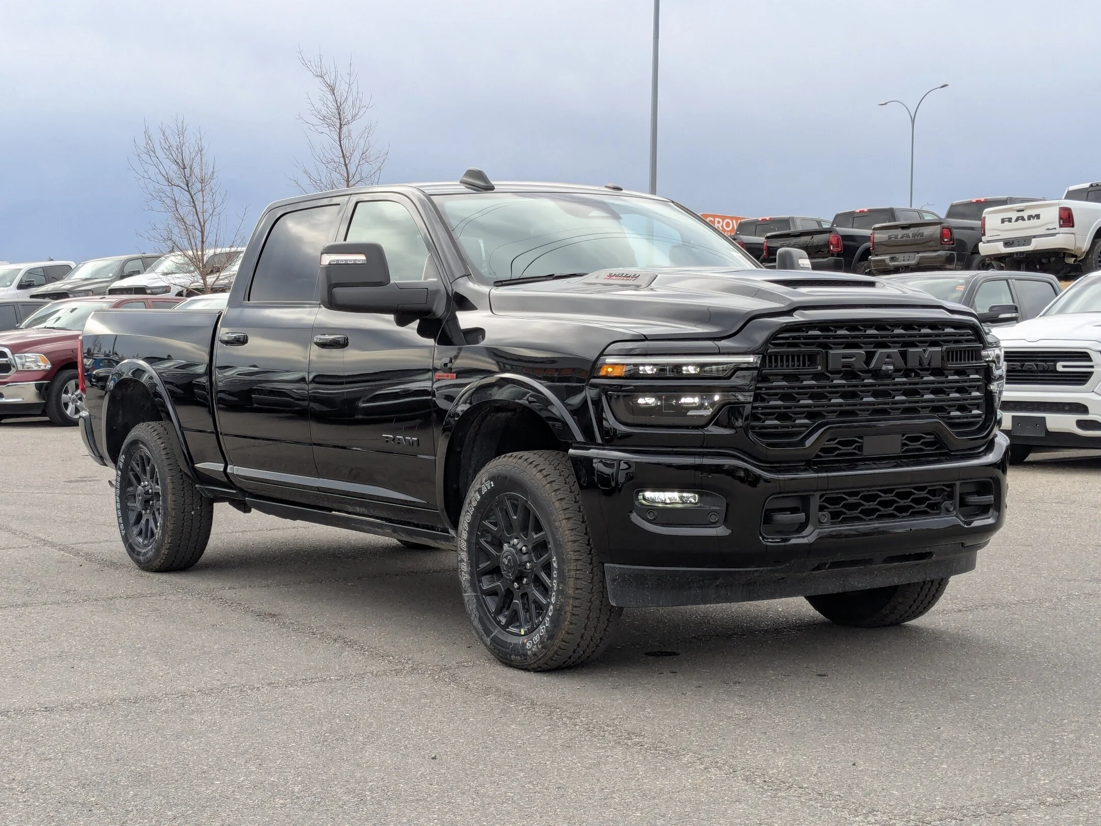 New 2026 Black RAM Limited - - 4x4 - 5th Wheel/Gooseneck Prep - 360 Cameras - Sunroof & More! image 2