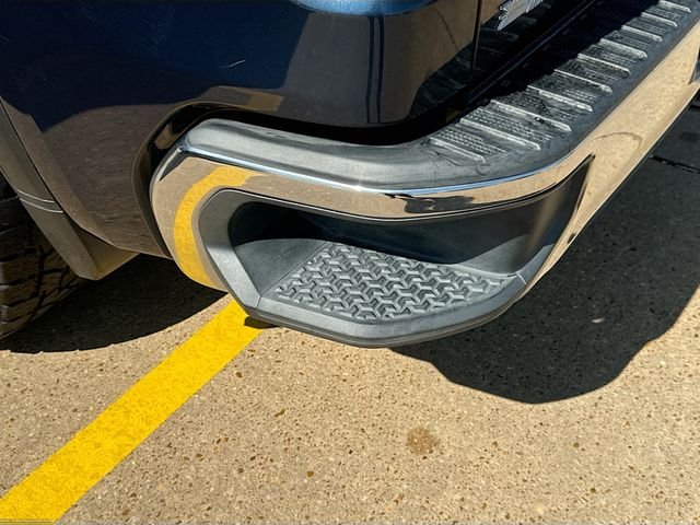 Used 2019 Blue GMC SLT image 32