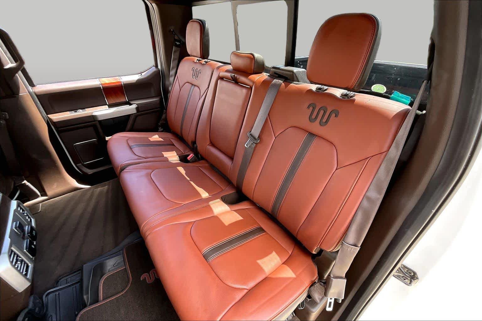 Used 2020 Star White Metallic Tri-Coat/Stone Gray Ford King Ranch image 19