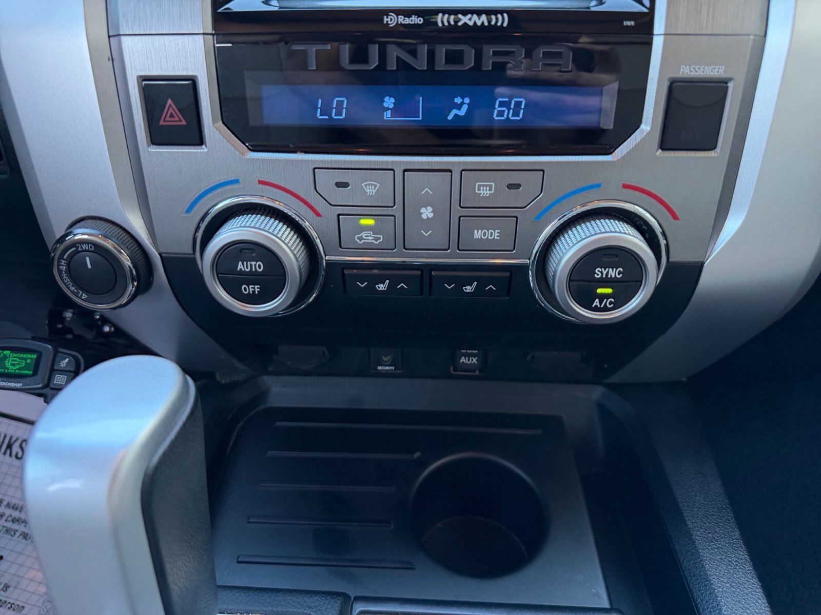 Used 2014 Sunset Bronze Mica Toyota LTD image 22