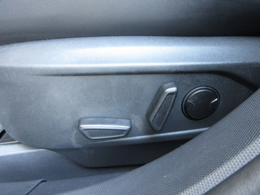 Certified Used 2023 White Metallic Ford Premium image 13