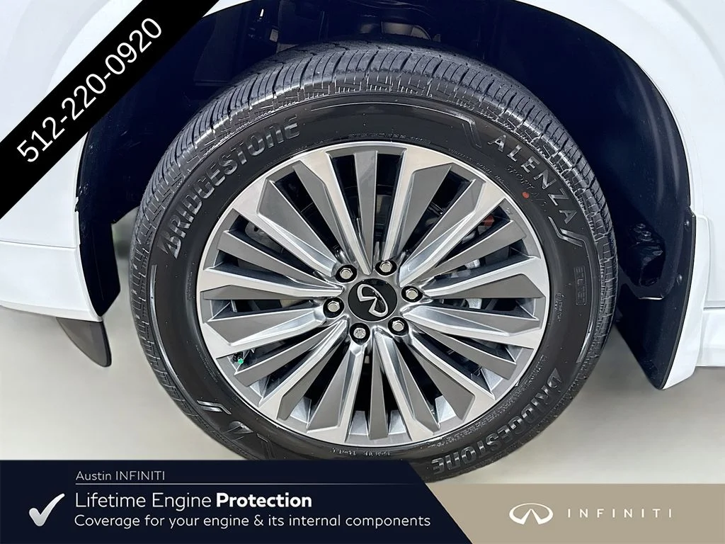 New 2027 White INFINITI LUXE image 43