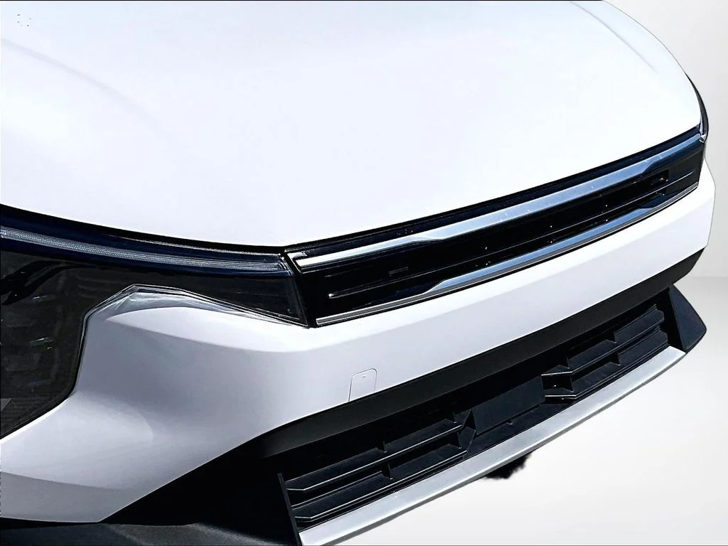 Used 2025 White Kia EX image 29
