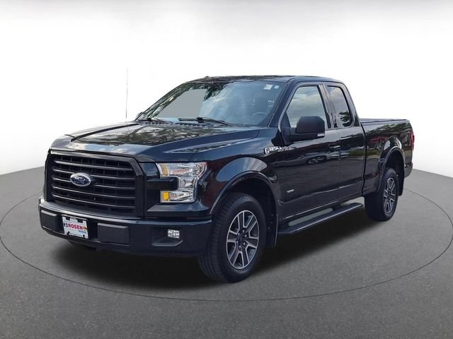 Used 2015 Black Ford XLT image 1