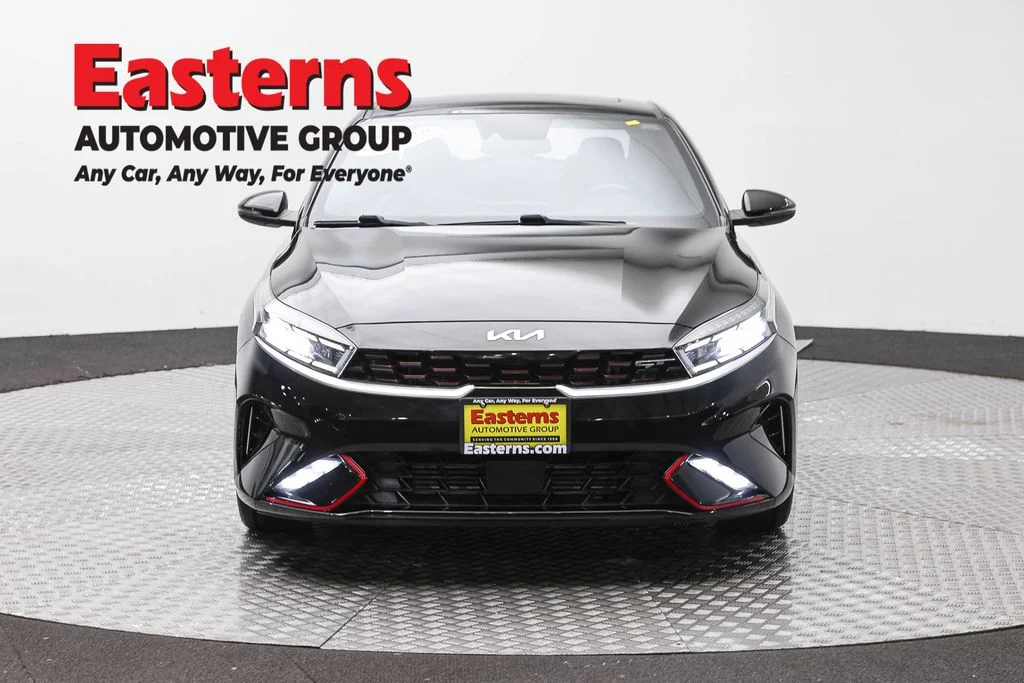 Used 2022 Black Kia GT image 2