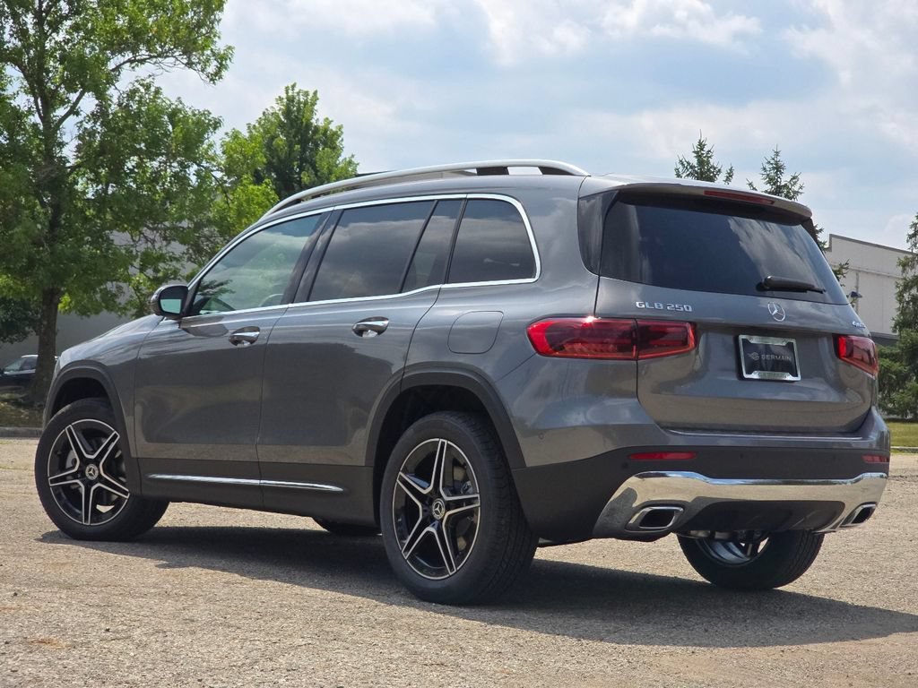 New 2026 Mountain Grey Metallic Mercedes-Benz GLB 250 image 52
