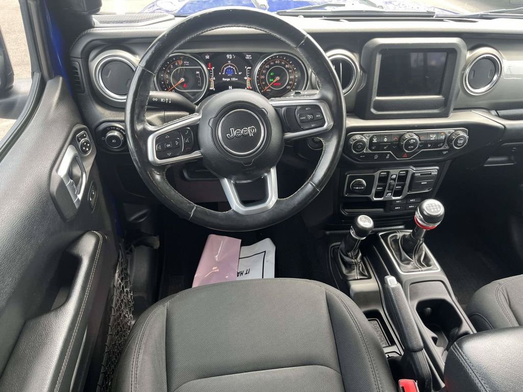 Used 2019 Blue Jeep Unlimited Sahara image 13