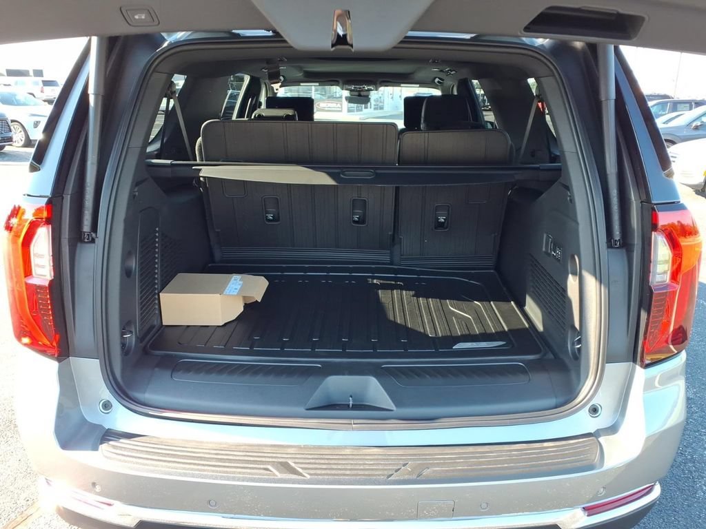 2026 GMC Yukon XL Elevation - Photo 12