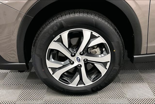 2022 Subaru Outback Limited - Photo 10