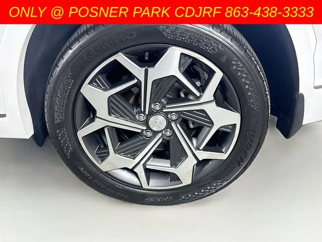 Used 2022 White Hyundai Calligraphy image 34
