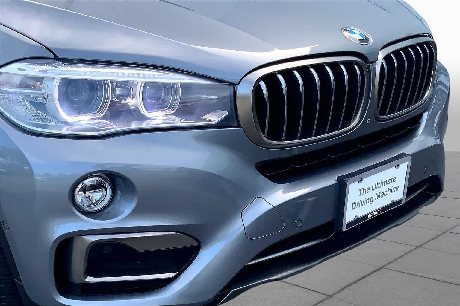 Used 2019 Space Gray Metallic BMW xDrive35i image 31