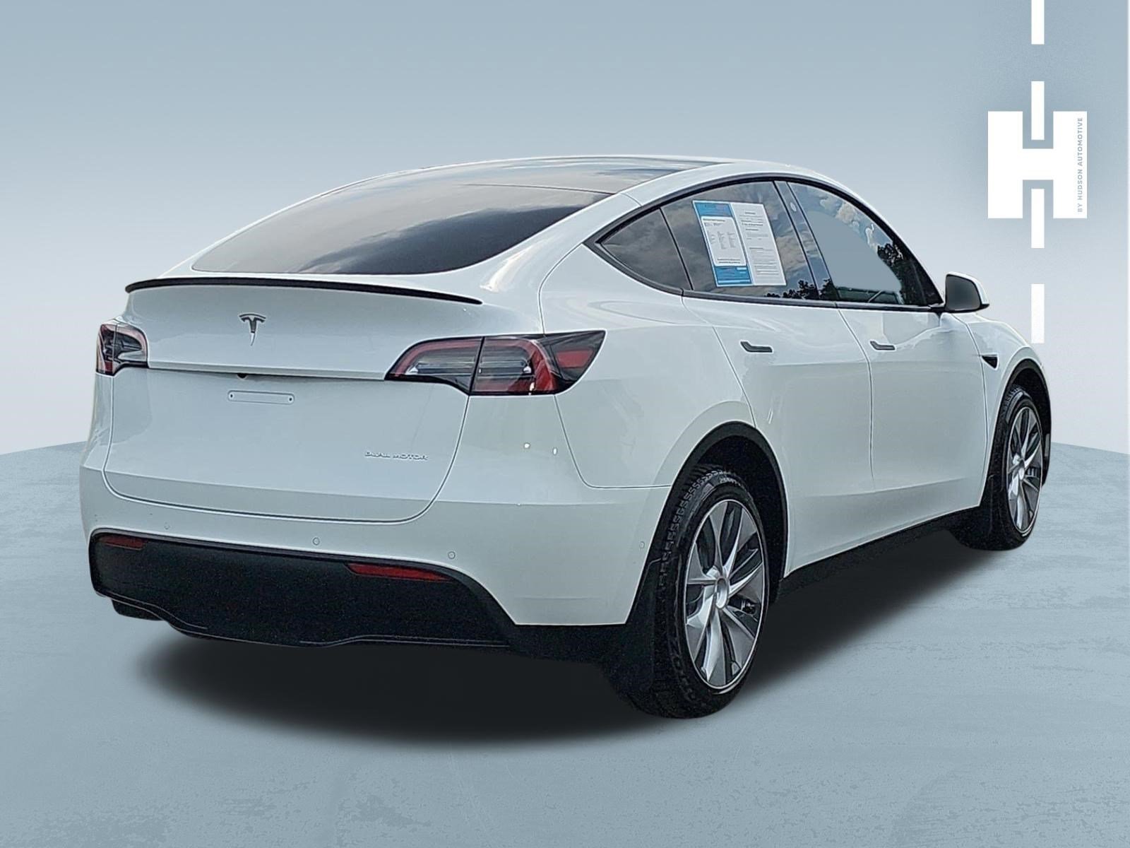 Used 2022  Tesla Long Range image 3