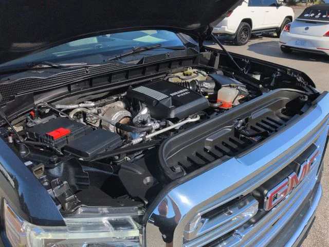 Used 2021 Blue GMC SLT image 39