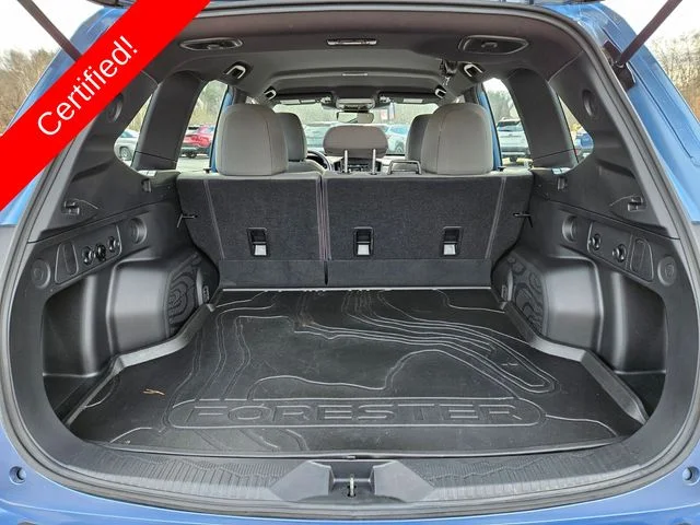 Used 2025 Blue Subaru Base image 13