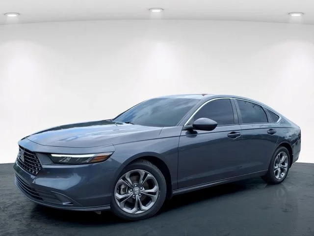 Used 2023 Gray Honda EX image 2