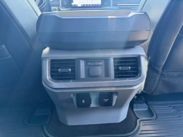 Used 2021 White Ford Limited image 15