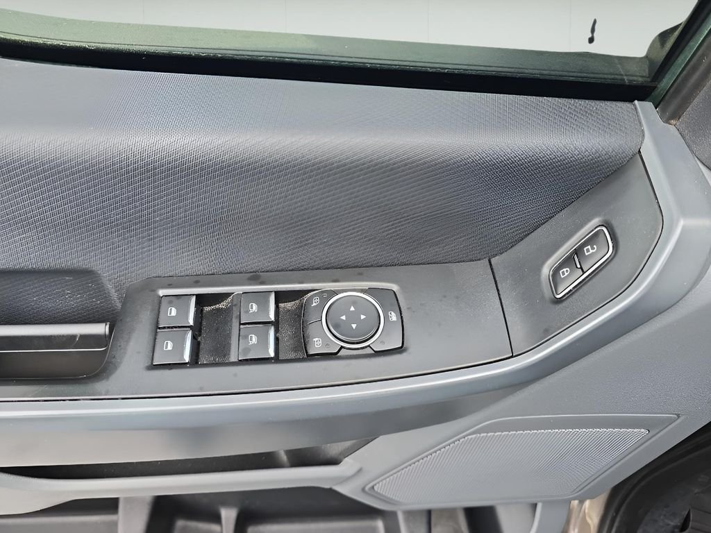 Used 2023 Brown Ford XLT image 11