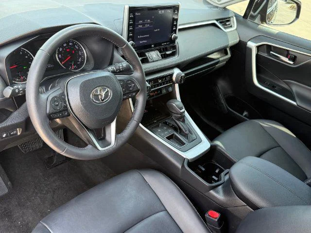 Certified Used 2022 MIDNIGHT BLACK METAL Toyota XLE Premium image 8
