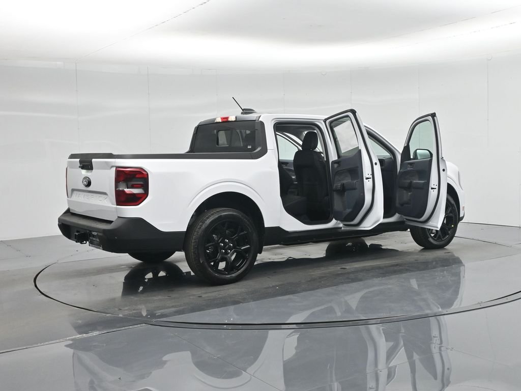 New 2026 Oxford White Ford Lariat image 5