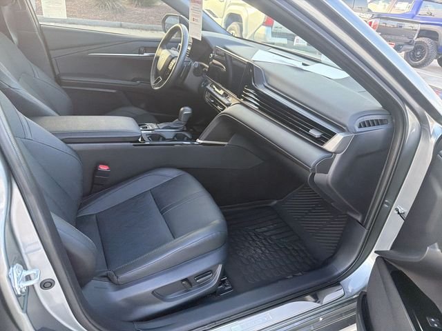 2025 Toyota Camry XSE - Photo 28