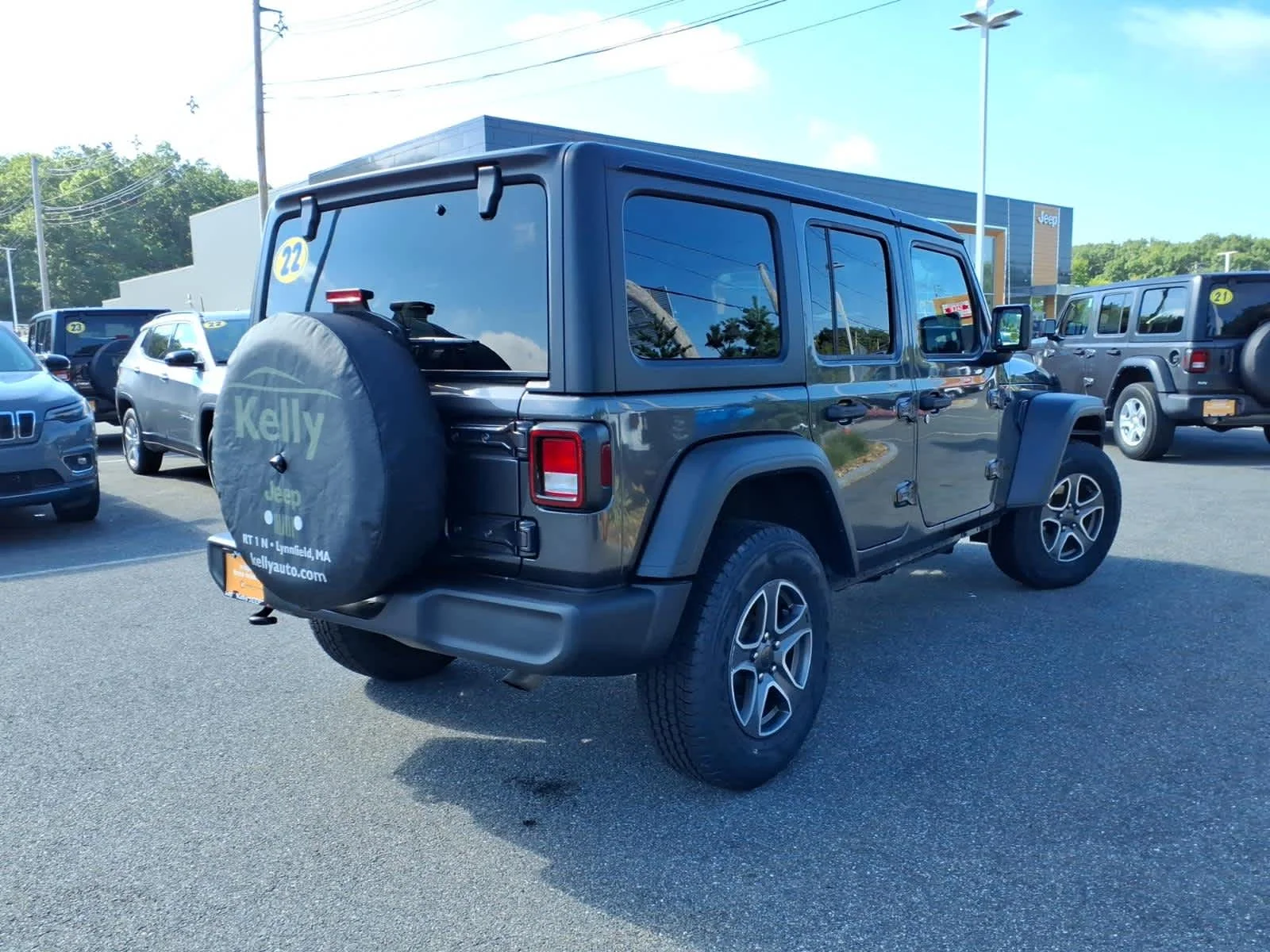 Certified Used 2022 Granite Crystal Metallic Clearcoat Jeep Unlimited Sport S image 7