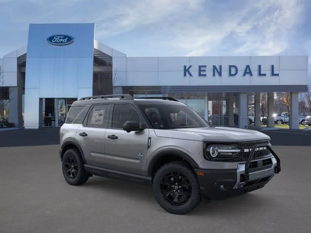 New 2025 Carbonized Gray Metallic Ford Outer Banks image 7