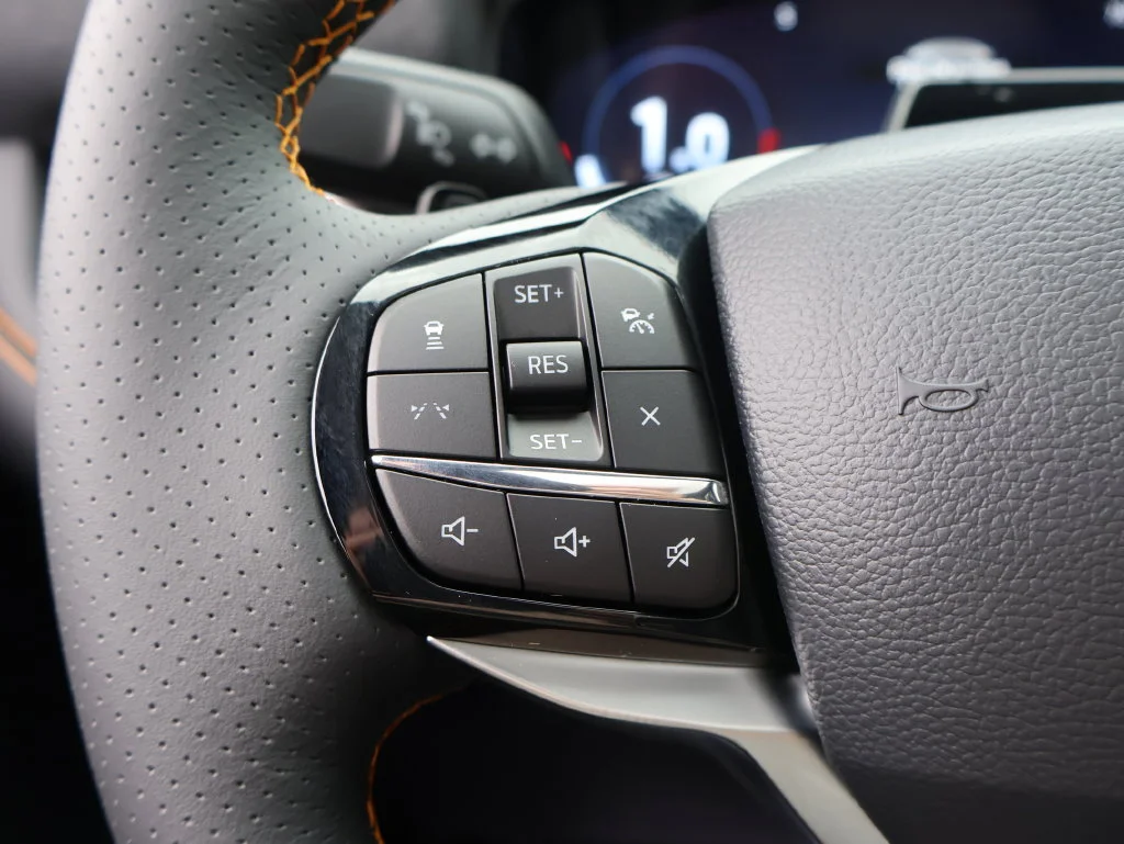 New 2026 Star White Metallic Tri-Coat Ford Tremor® image 27