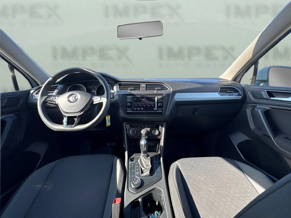 Used 2019 Silver Volkswagen 2.0T S image 11
