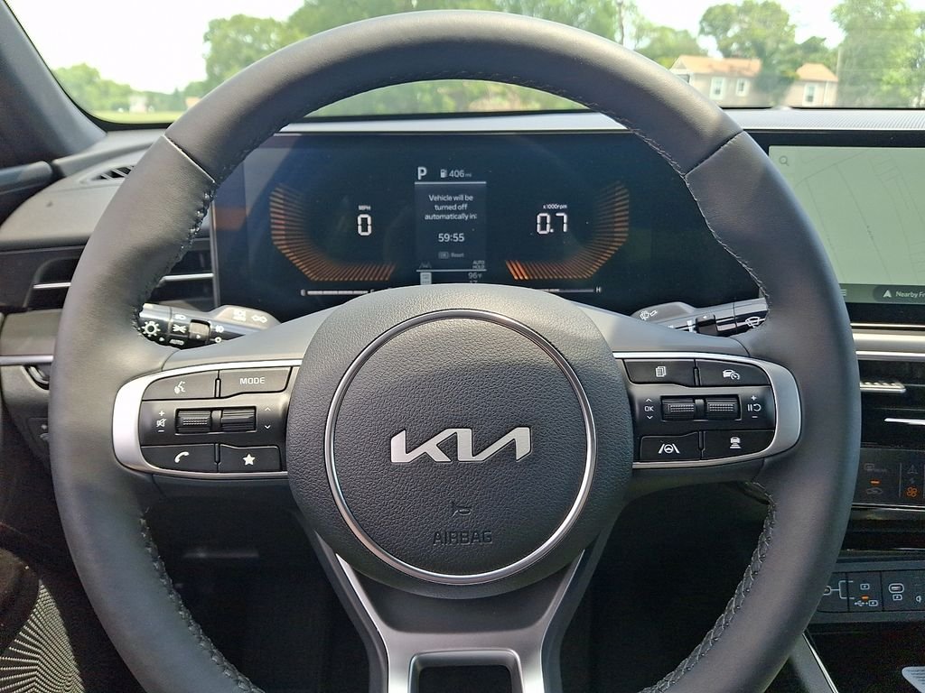 New 2026 White Kia GT-Line image 9