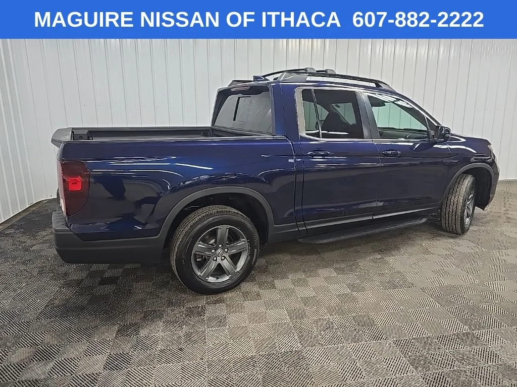 Used 2023 Blue Honda RTL image 3