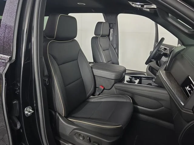 Used 2026 Black Chevrolet Premier image 23