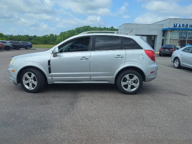Used 2014 Silver Ice Metallic Chevrolet LTZ image 29
