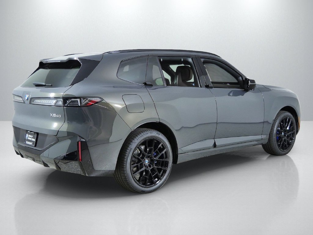 New 2027 Dravit Grey Metallic BMW  image 9