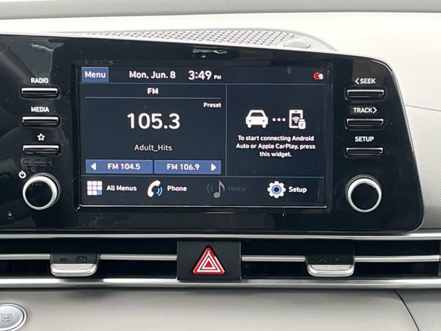 Used 2022 Fluid Metal Hyundai SEL image 22