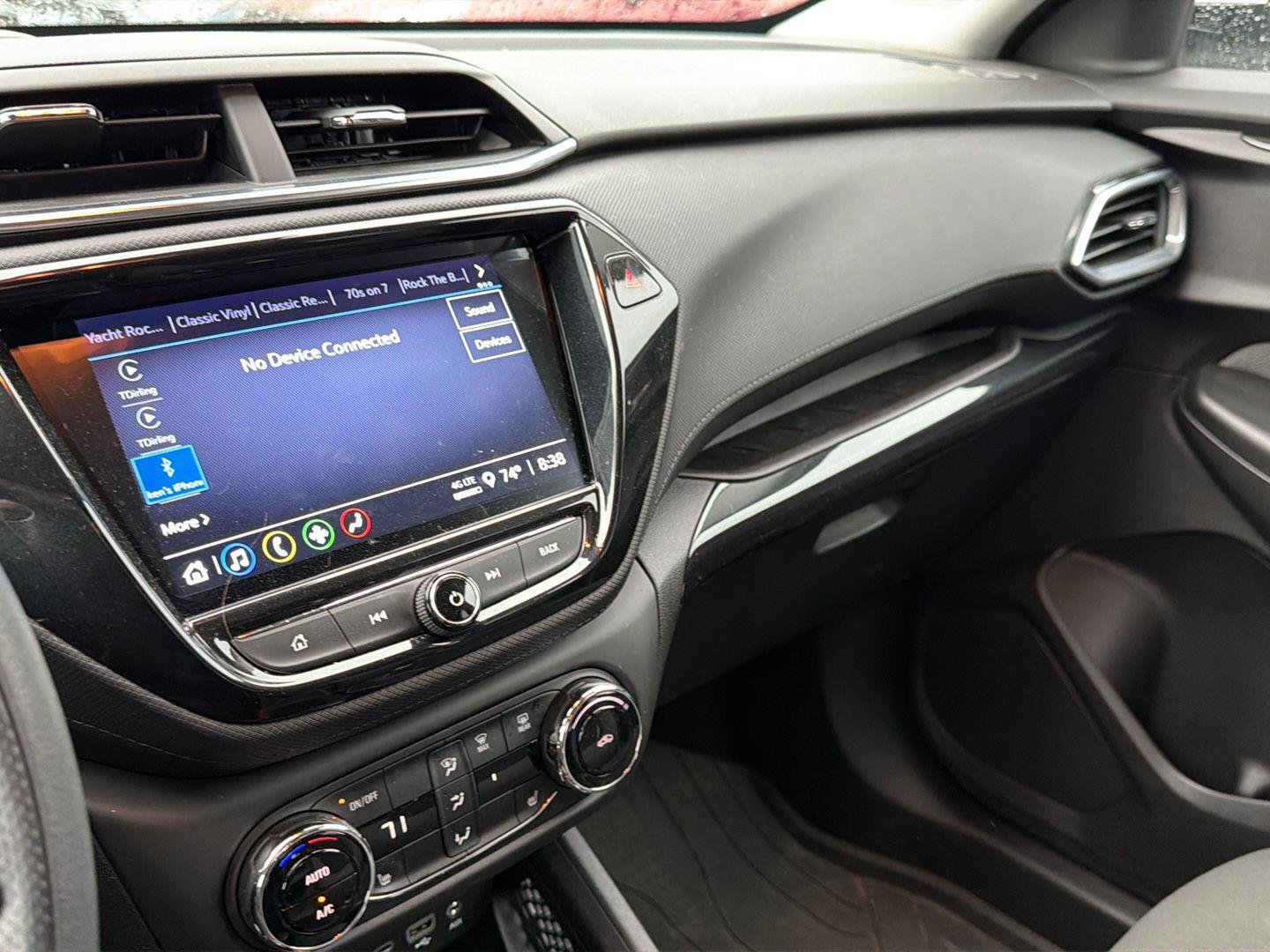 Used 2023 Summit White Chevrolet LT image 14