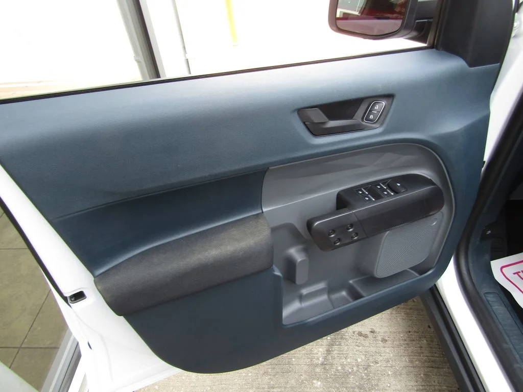 Used 2024 Oxford White Ford XL image 14