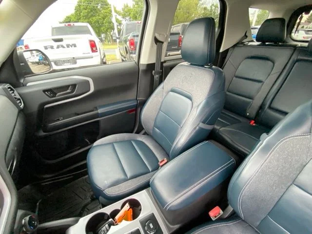 Used 2023 Black Ford Outer Banks image 13