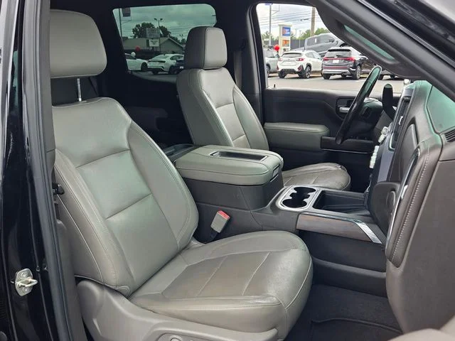 Used 2019 Black GMC SLT image 17