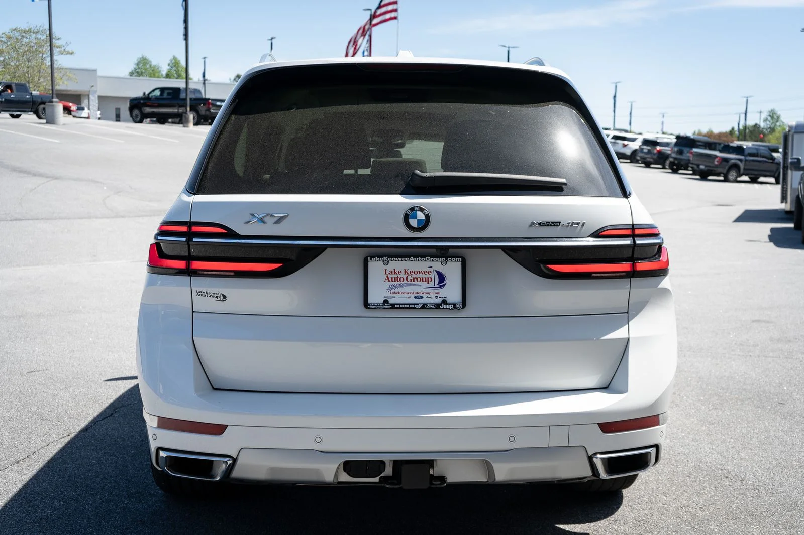 Used 2023 White BMW xDrive40i image 15