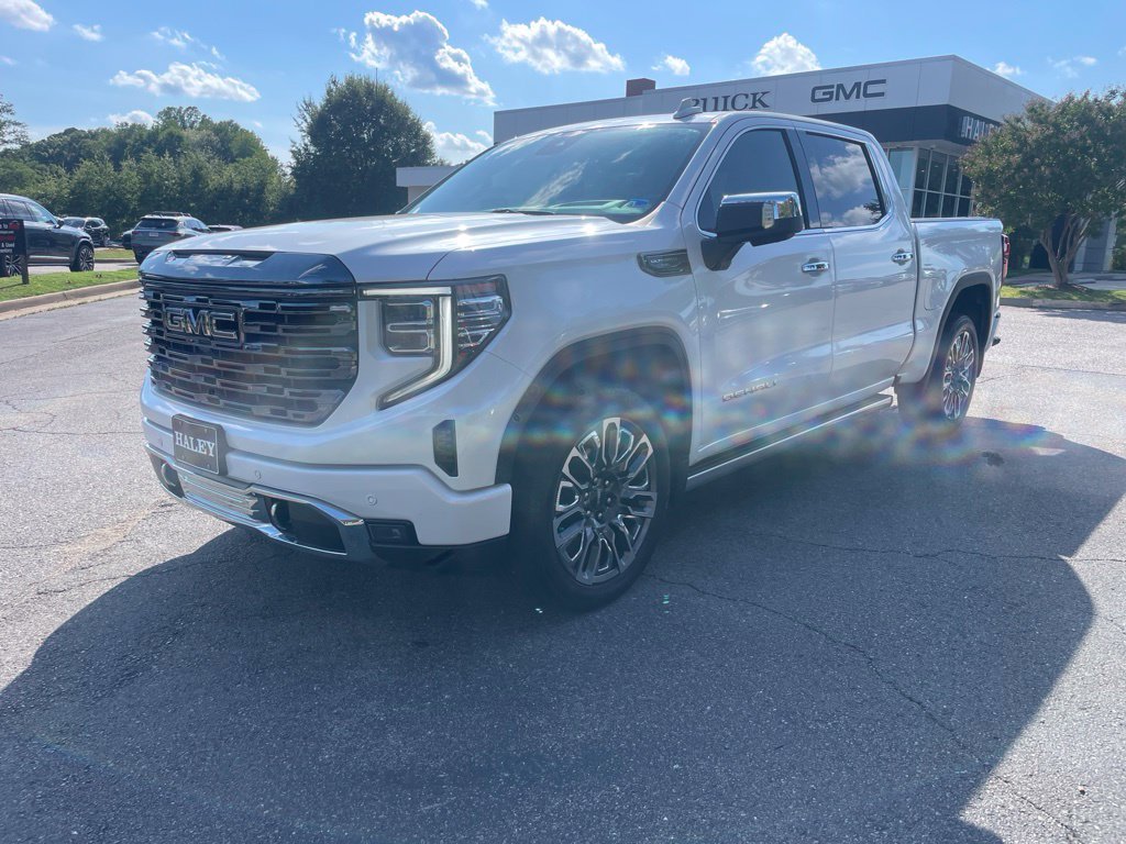 Used 2024 White GMC Denali Ultimate image 2