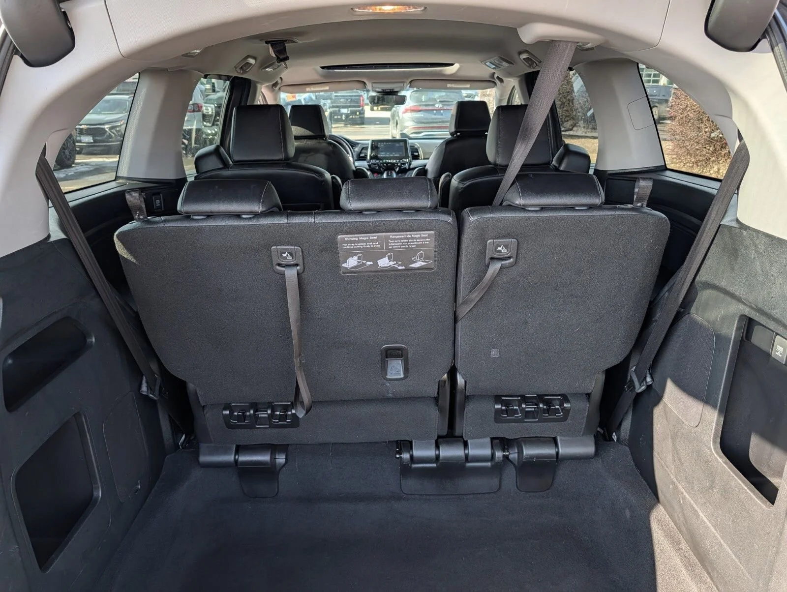 2024 Honda Odyssey EX-L - Photo 27