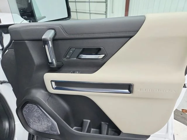 2026 GMC HUMMER EV 2X - Photo 39