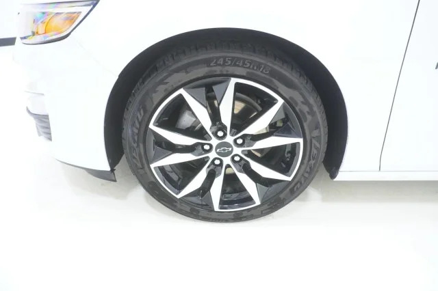 Used 2024 Summit White Chevrolet RS image 10