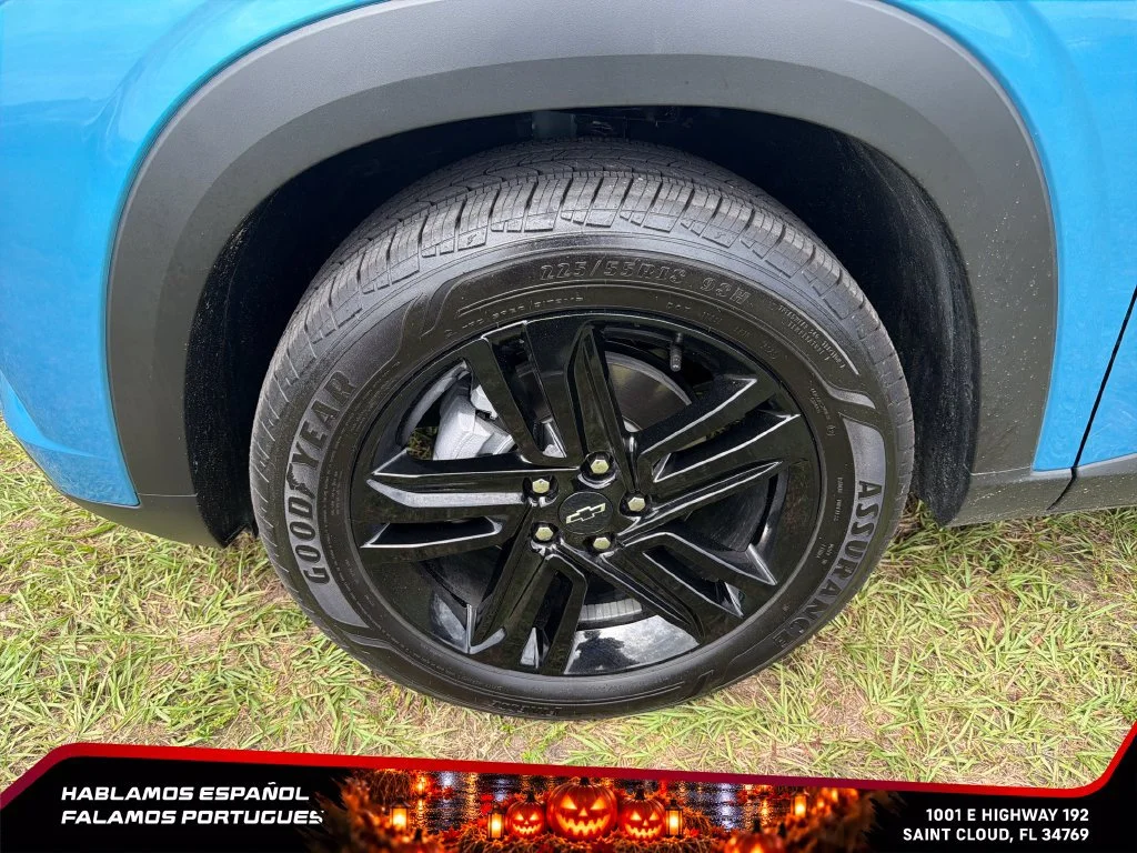 Used 2026 Marina Blue Metallic Chevrolet ACTIV image 10