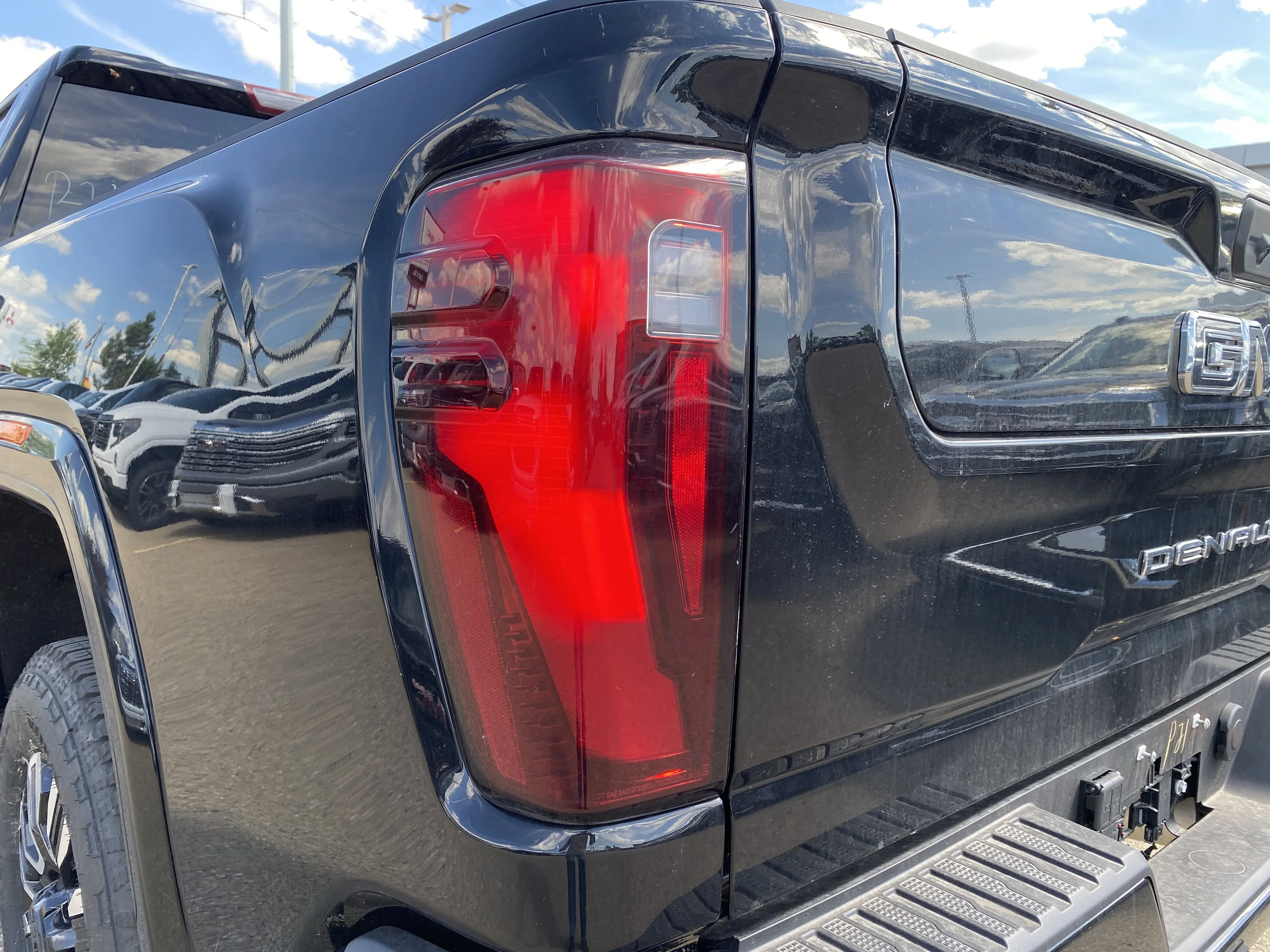 New 2026 ONYX BLACK GMC Denali Ultimate image 11