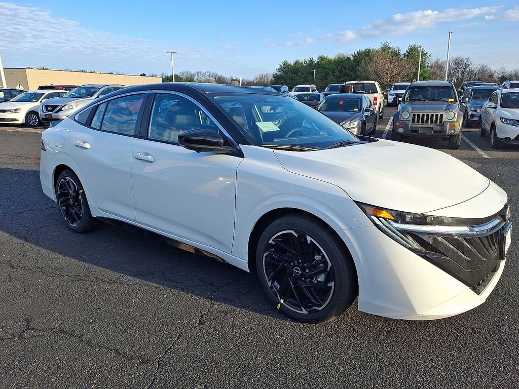 New 2026 Aspen White TriCoat / Super Black Two-tone Nissan SR image 2