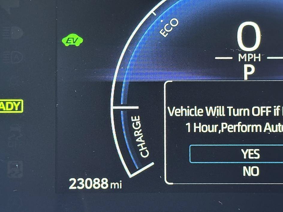 Certified Used 2025 Ice Toyota LE image 16
