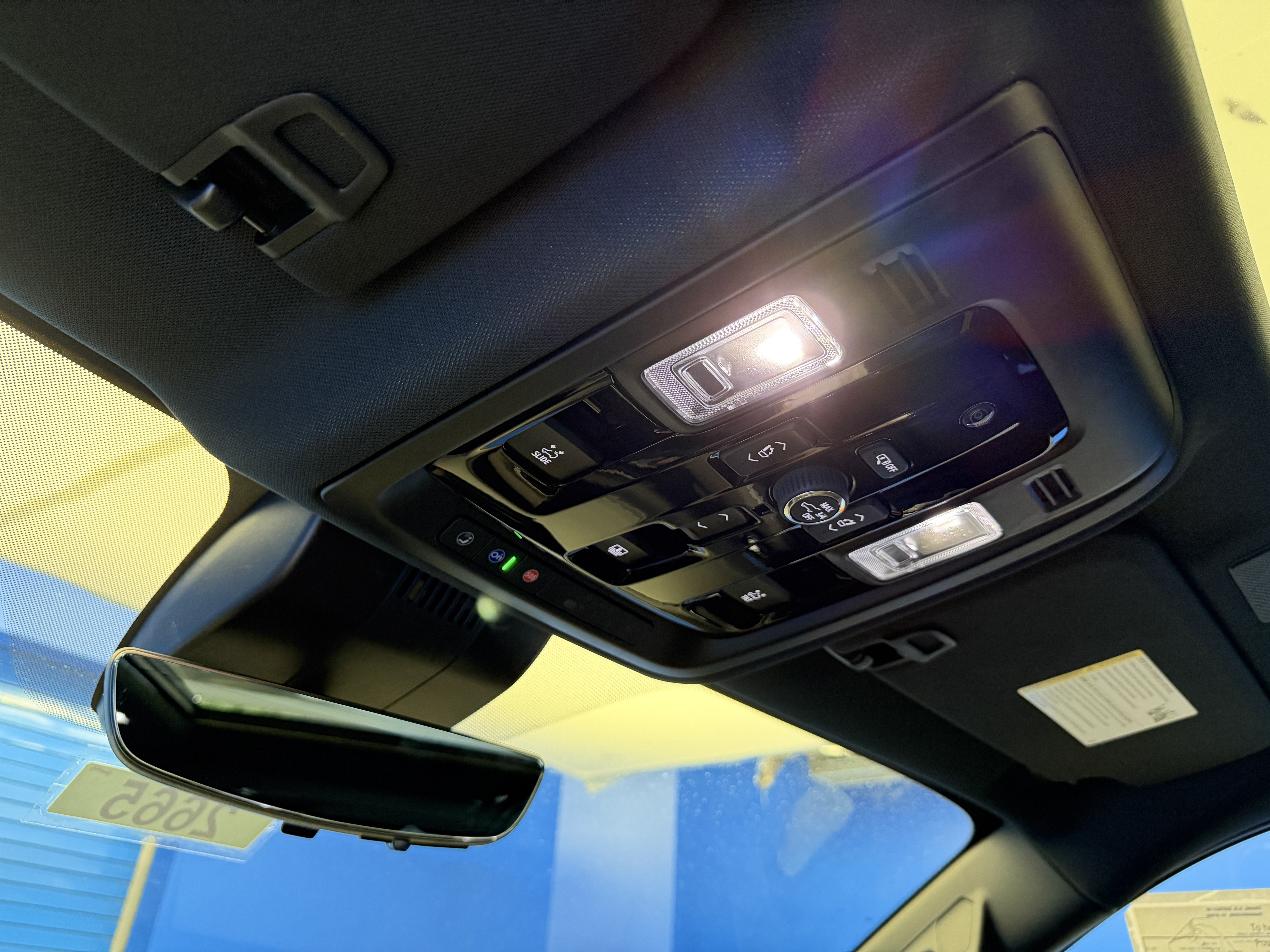 2026 Chevrolet Suburban High Country - Photo 27